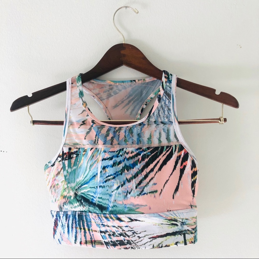 Fabletics Sports Bra W/Inserts - Size XS